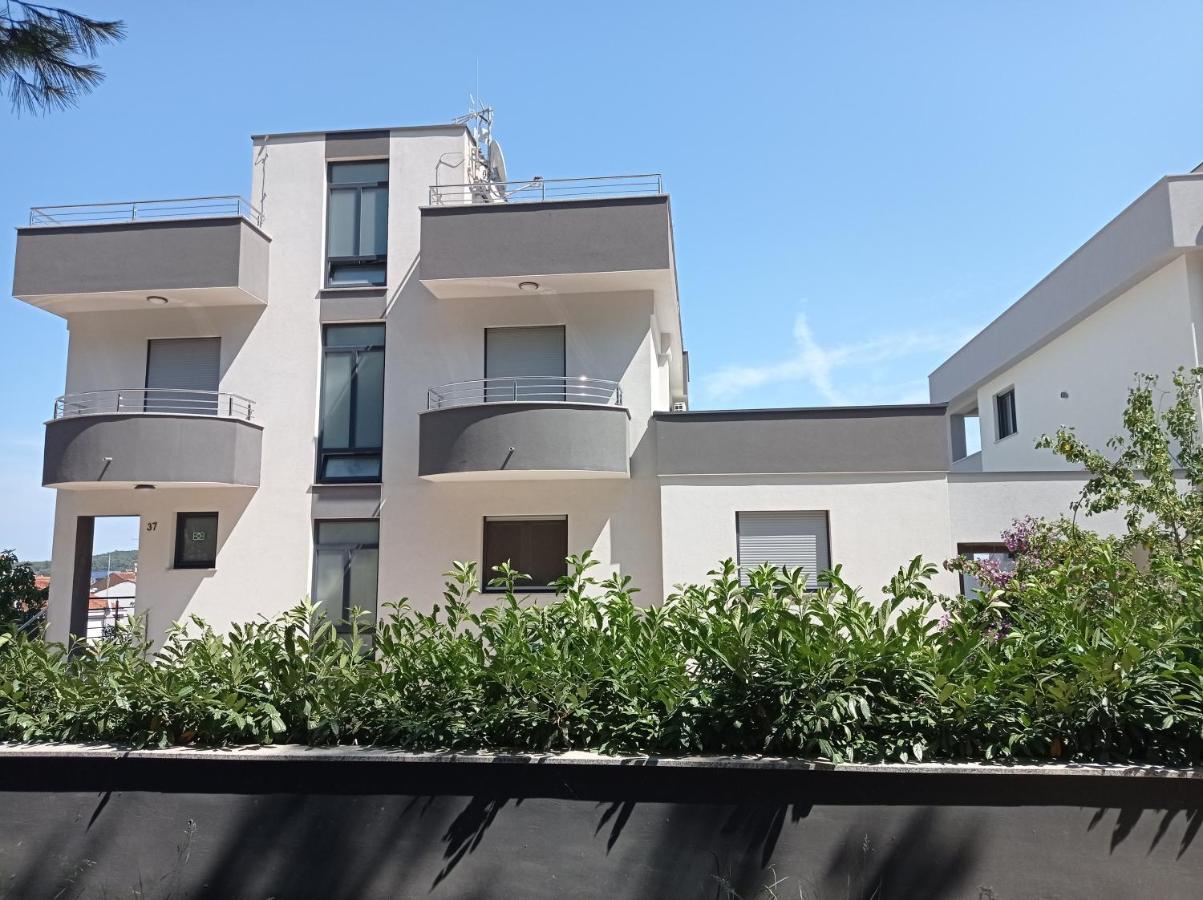 Studio Apartment With Pool Pula Exterior foto