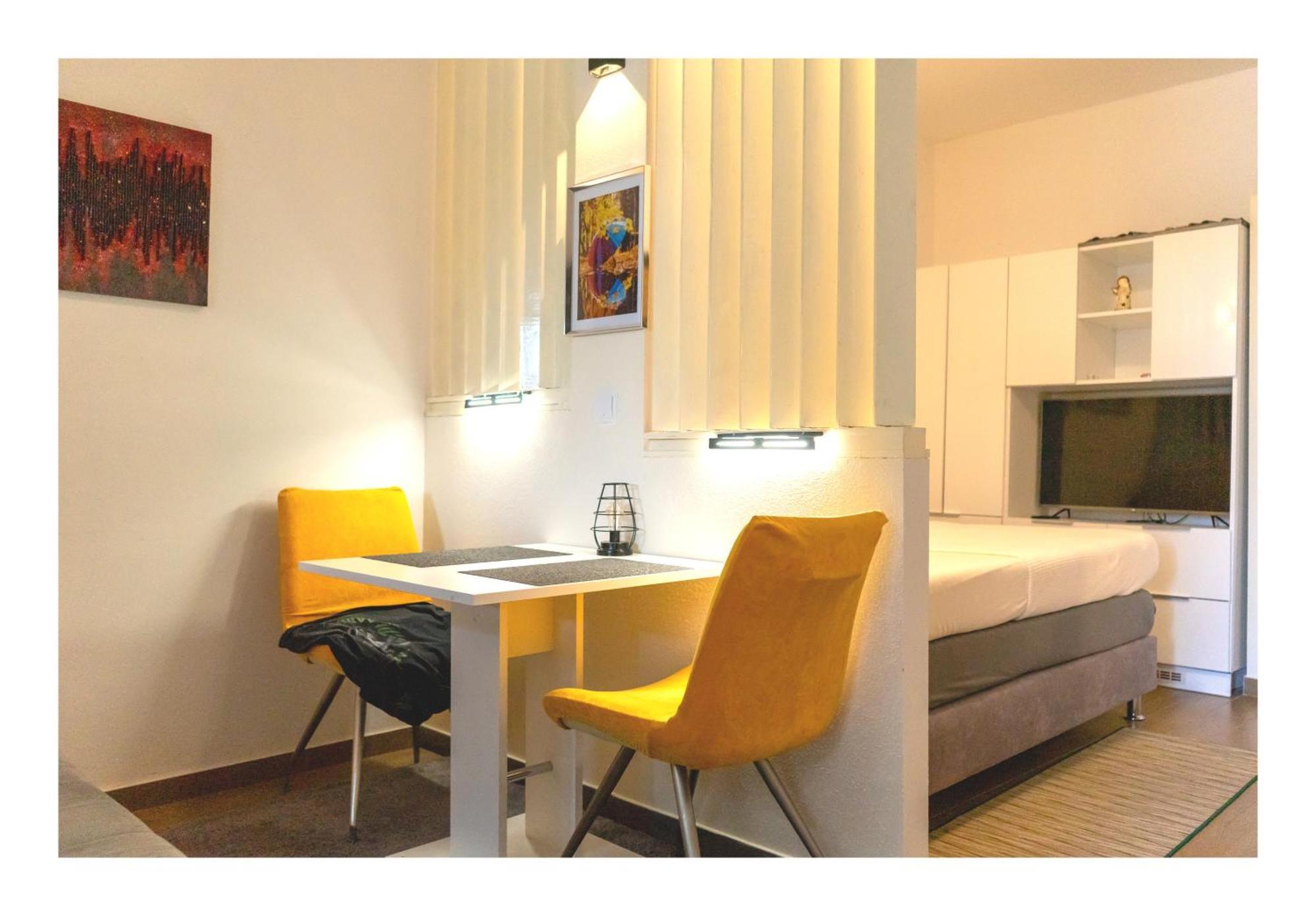 Studio Apartment With Pool Pula Exterior foto